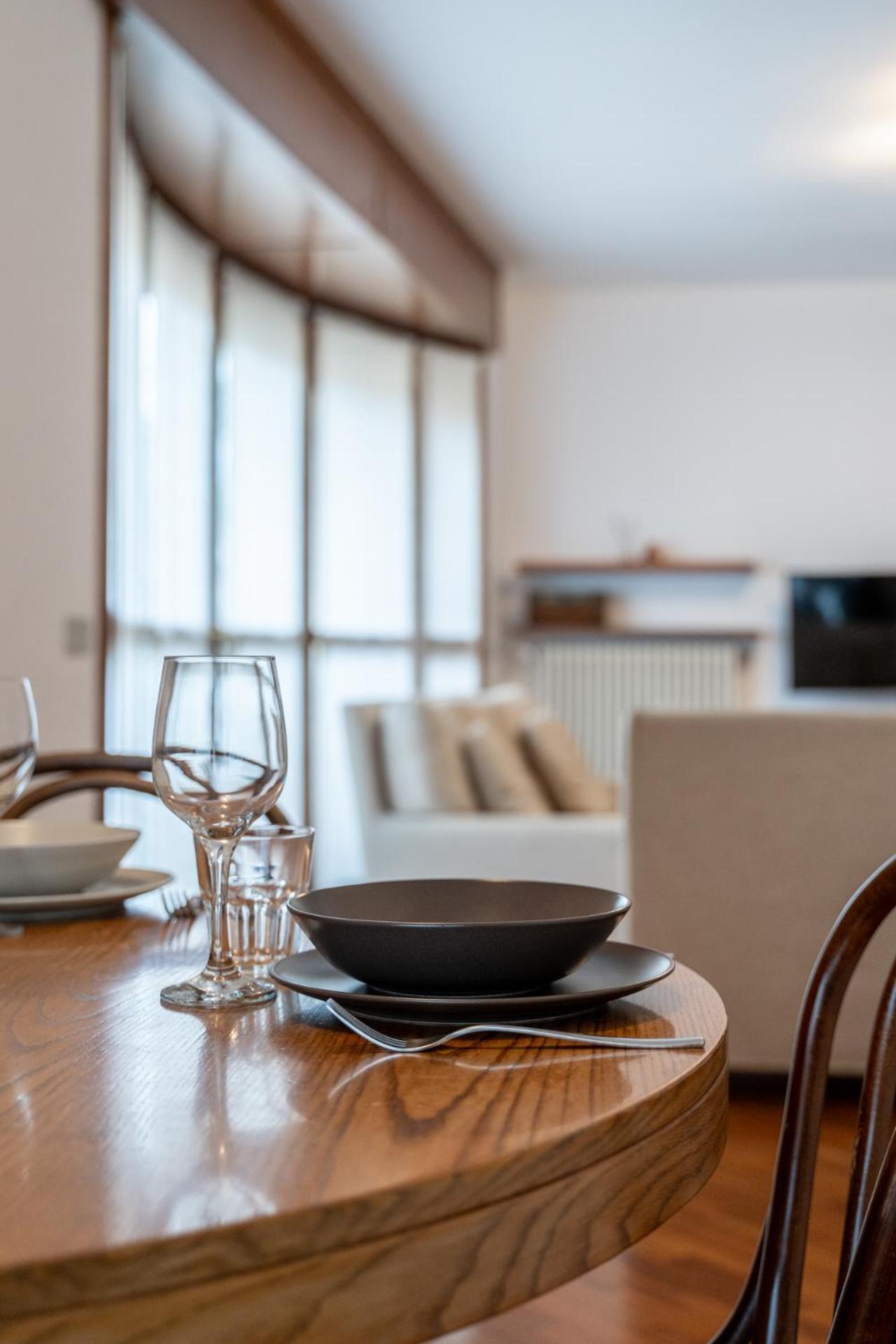 Spacious Bright Apartment Near City Center And Como Lake With Air Conditioning 레코 외부 사진