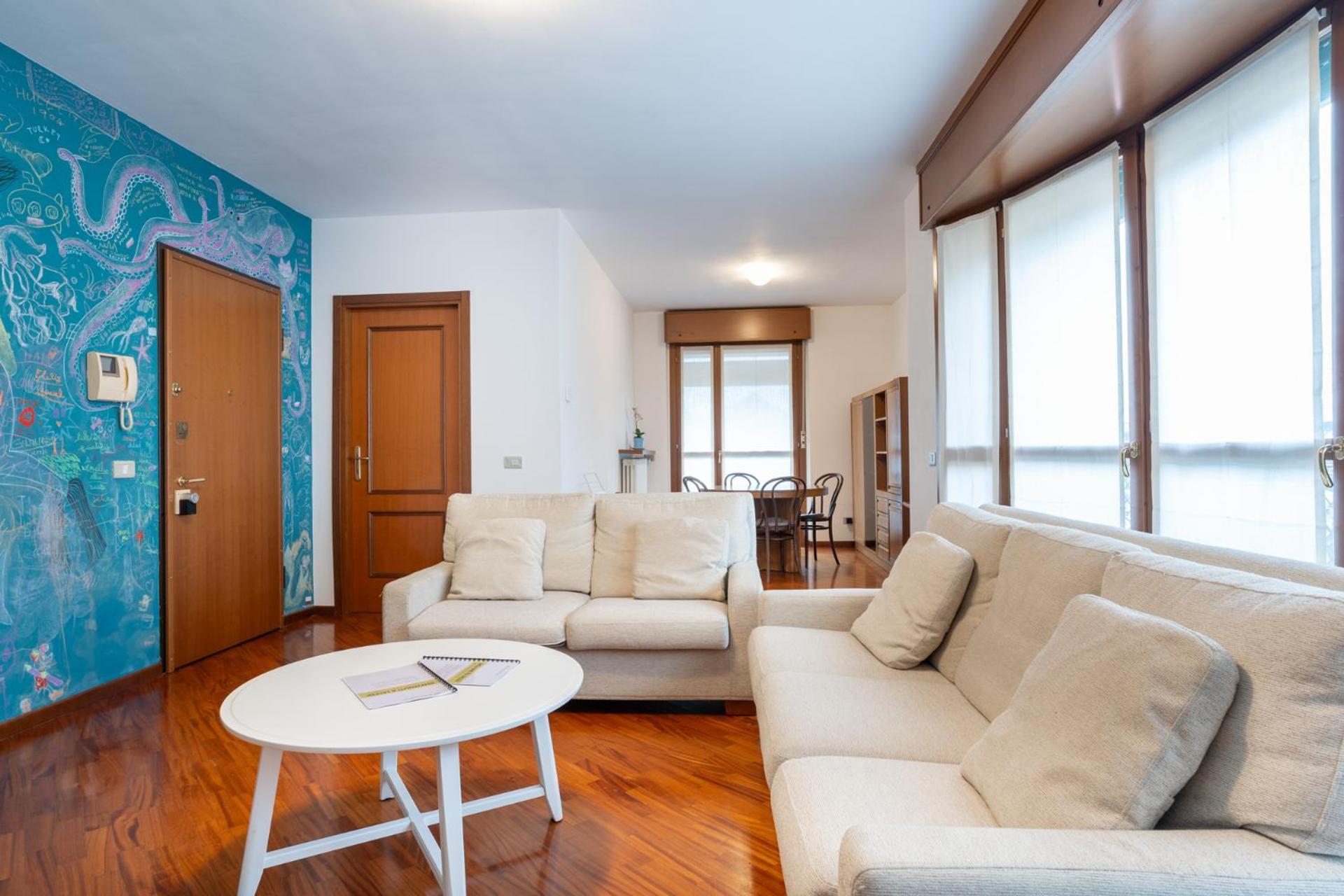 Spacious Bright Apartment Near City Center And Como Lake With Air Conditioning 레코 외부 사진